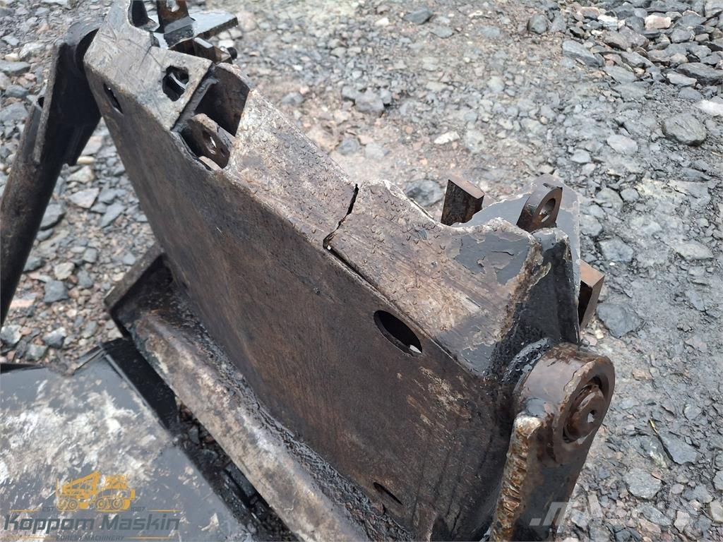 Komatsu 845 مكونات أخرى