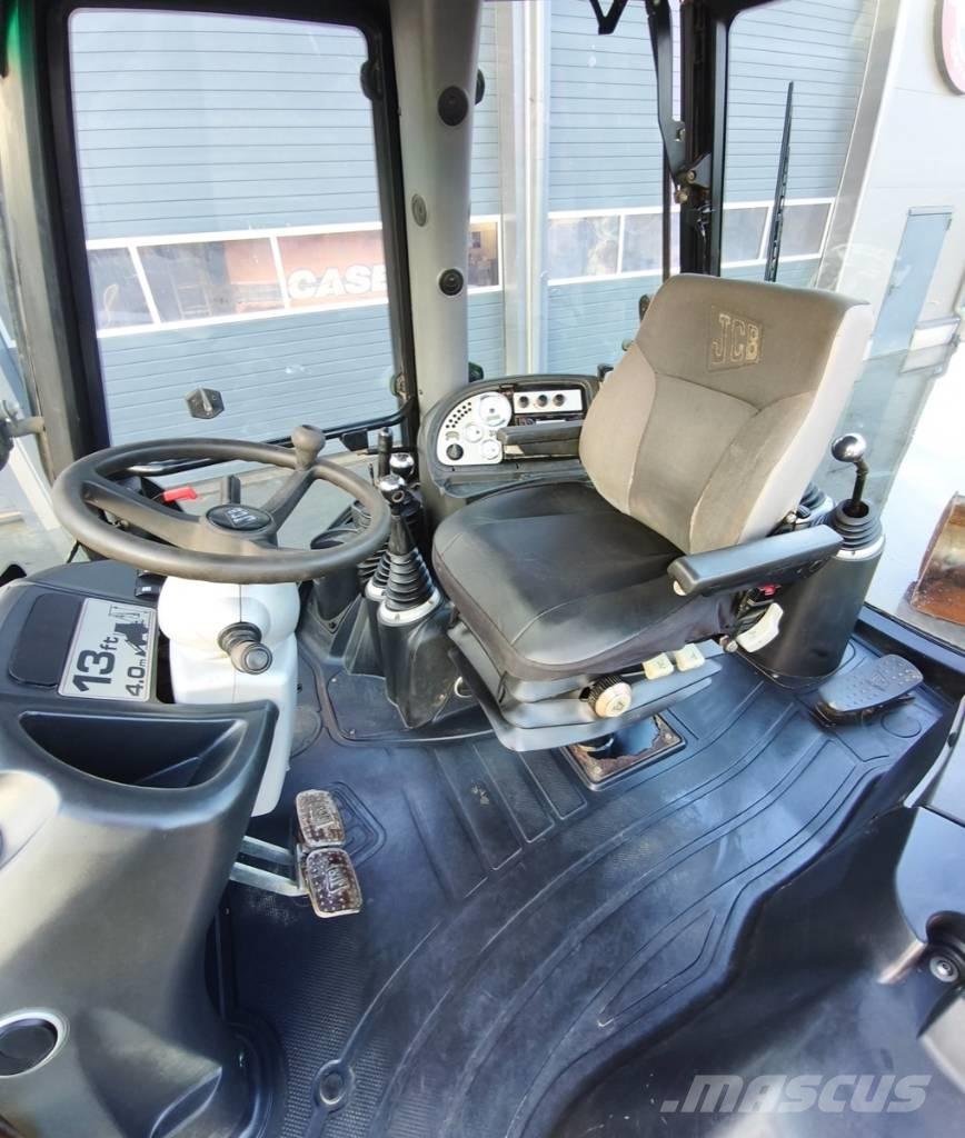 JCB 3 CX Contractor لوادر ذات جرافات عكسية