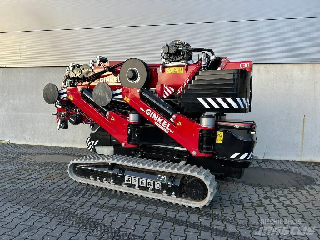 Hoeflon C30e رافعات صغيرة