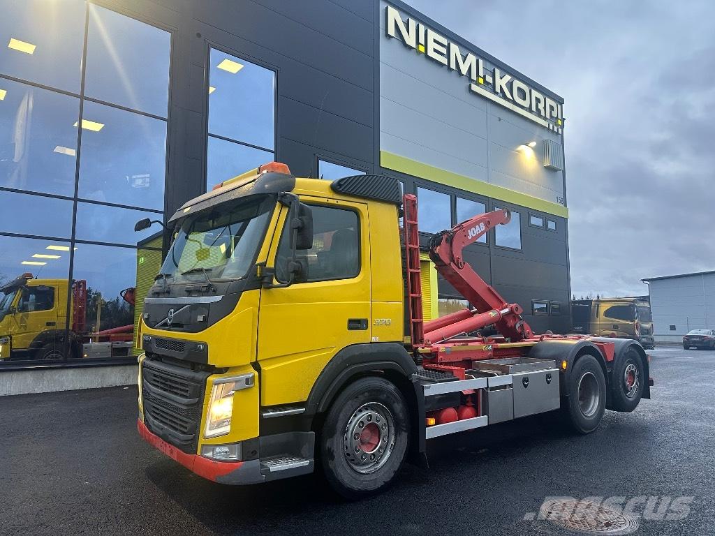 Volvo FM11 370 شاحنات الرافعات الخطافية
