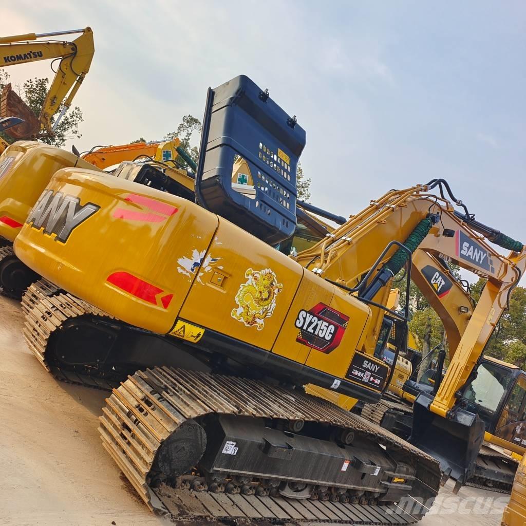 Sany SY 215 C حفارات زحافة