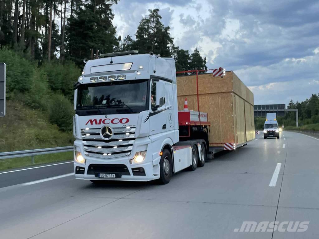 Mercedes-Benz Actros وحدات الجر
