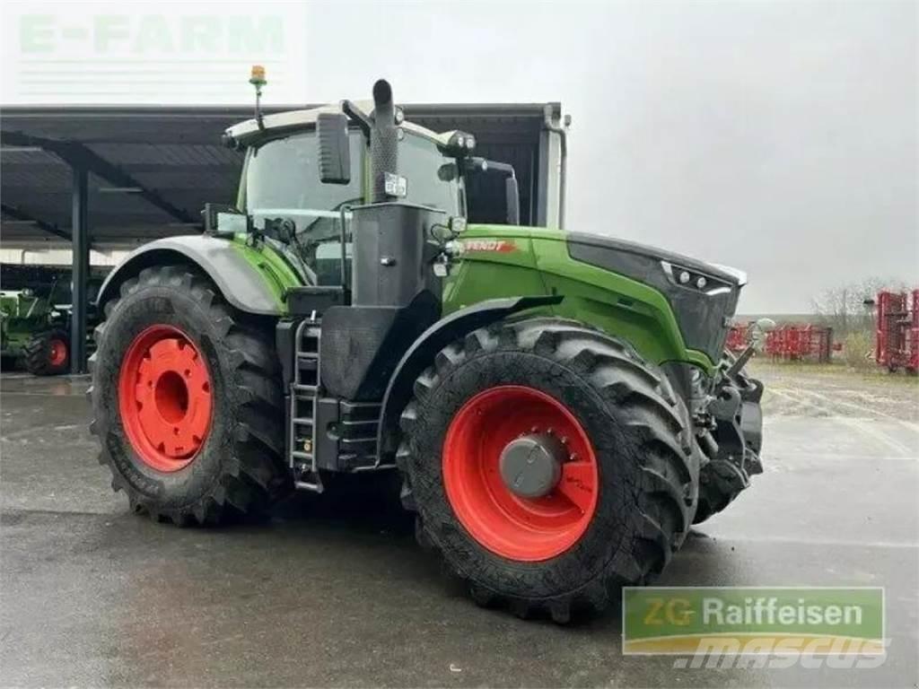 Fendt 1050 الجرارات