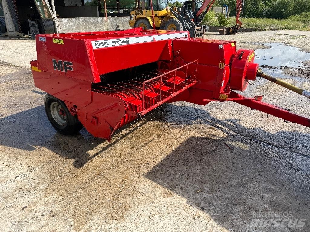 Massey Ferguson 224 محزمات مربعة