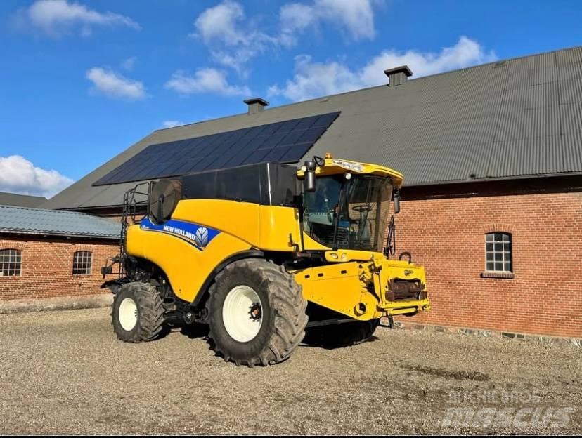 New Holland CR 9080 حصادات
