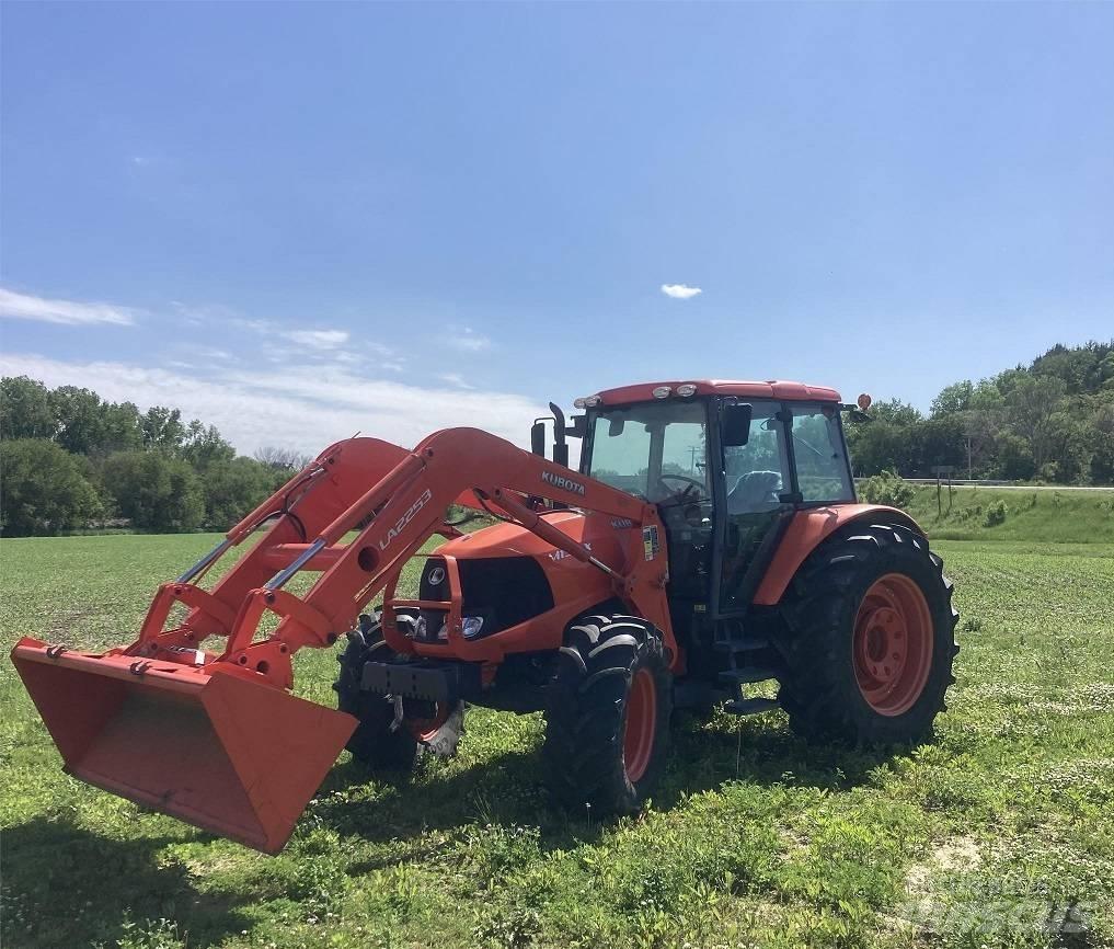 Kubota M 135 X الجرارات