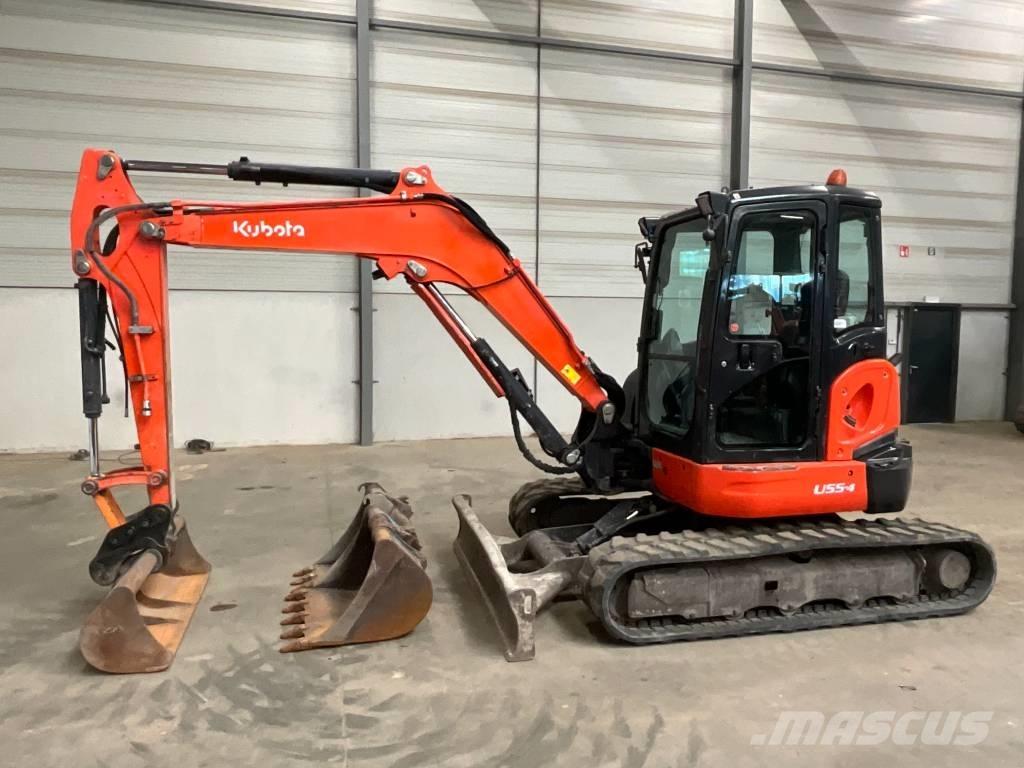 Kubota U 55-4 حفارات صغيرة أقل من 7 طن (حفارات صغيرة)