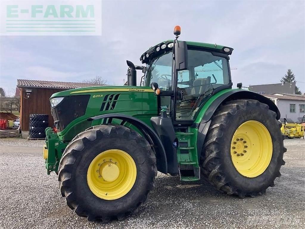 John Deere 6215r الجرارات