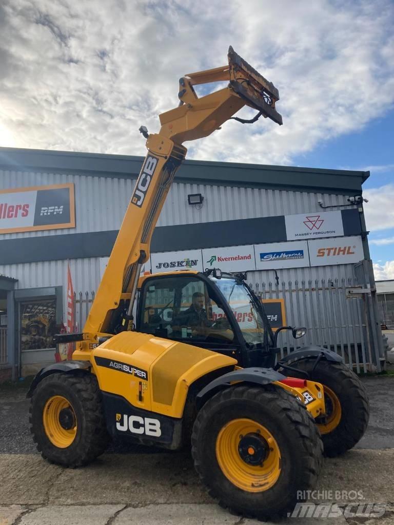 JCB 538-60 معدات مناولة لأغراض الزراعة