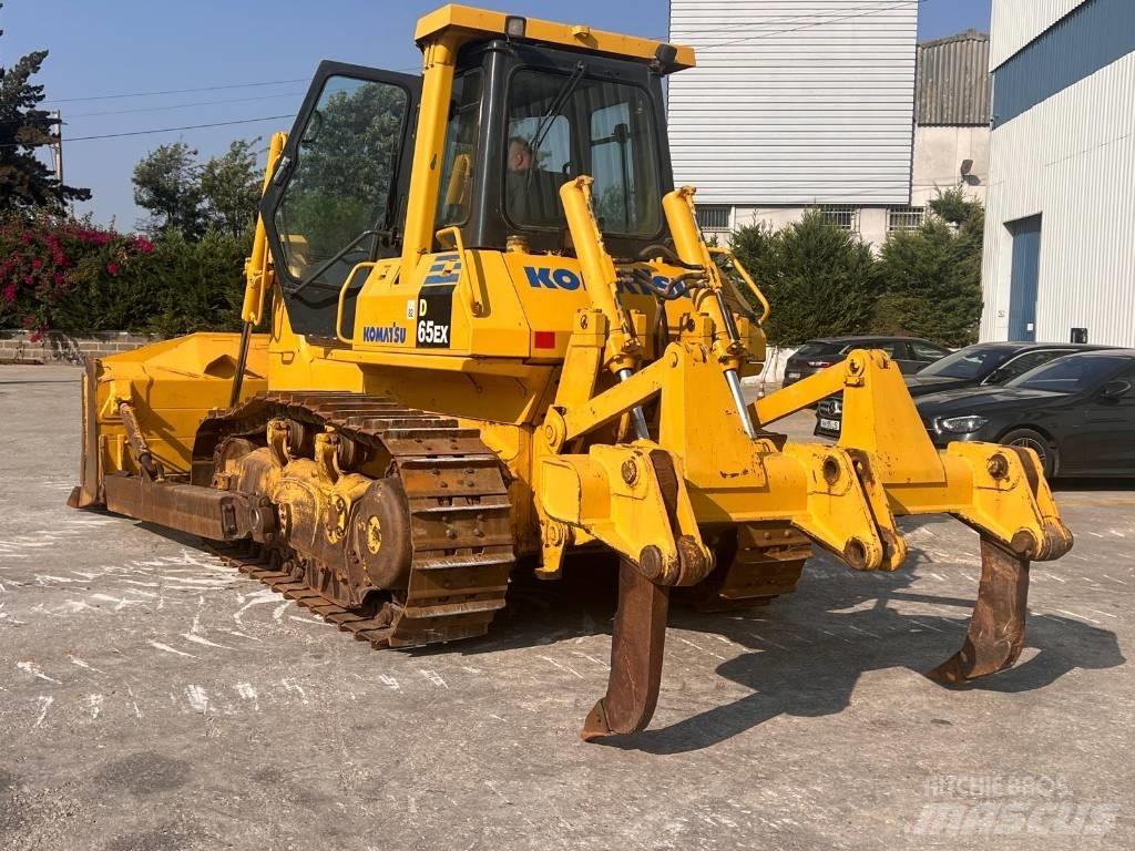 Komatsu D 65 EX-12 بلدوزرات مجنزرة