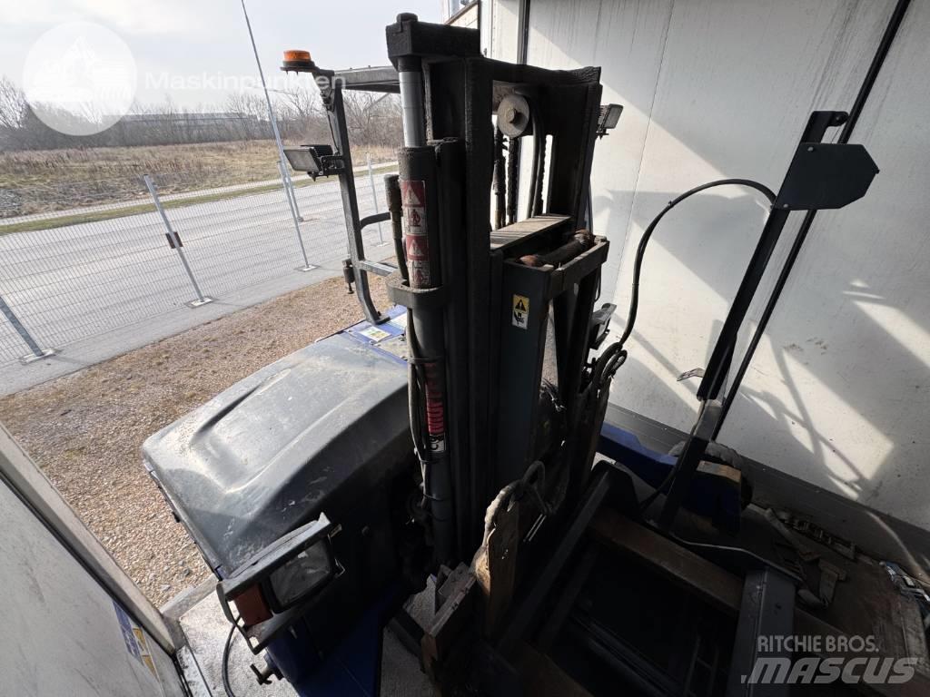 Moffett M4 25.3 NX شاحنات الديزل