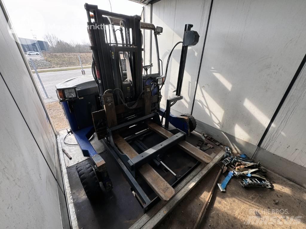 Moffett M4 25.3 NX شاحنات الديزل