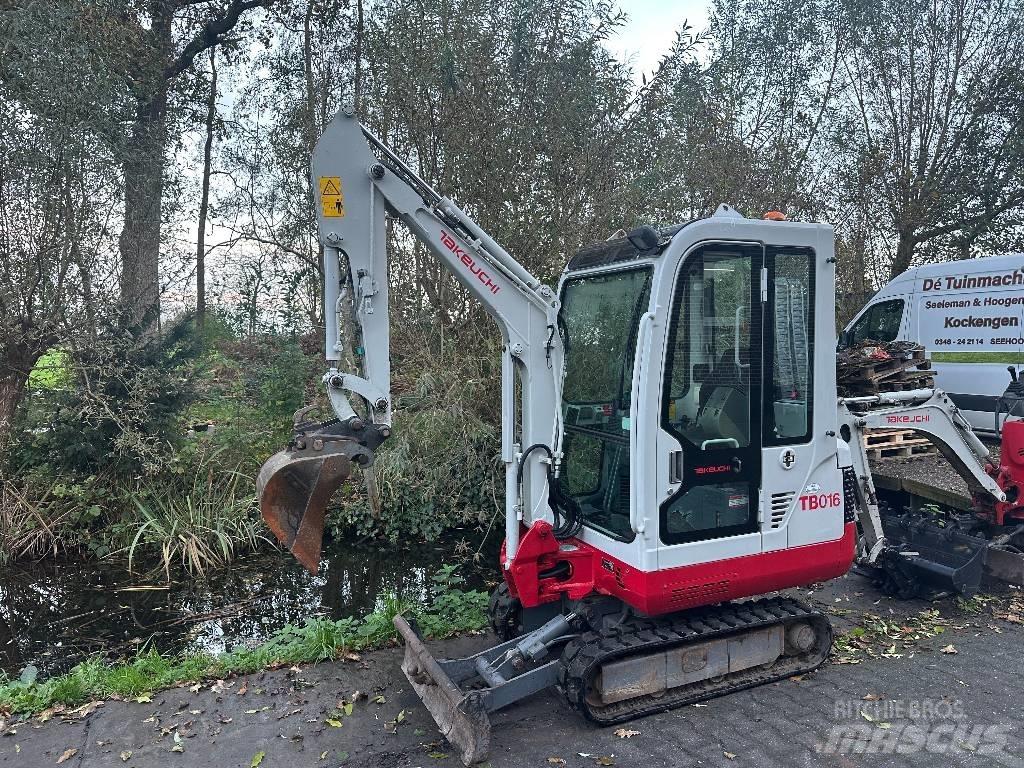 Takeuchi TB 016 حفارات صغيرة أقل من 7 طن (حفارات صغيرة)