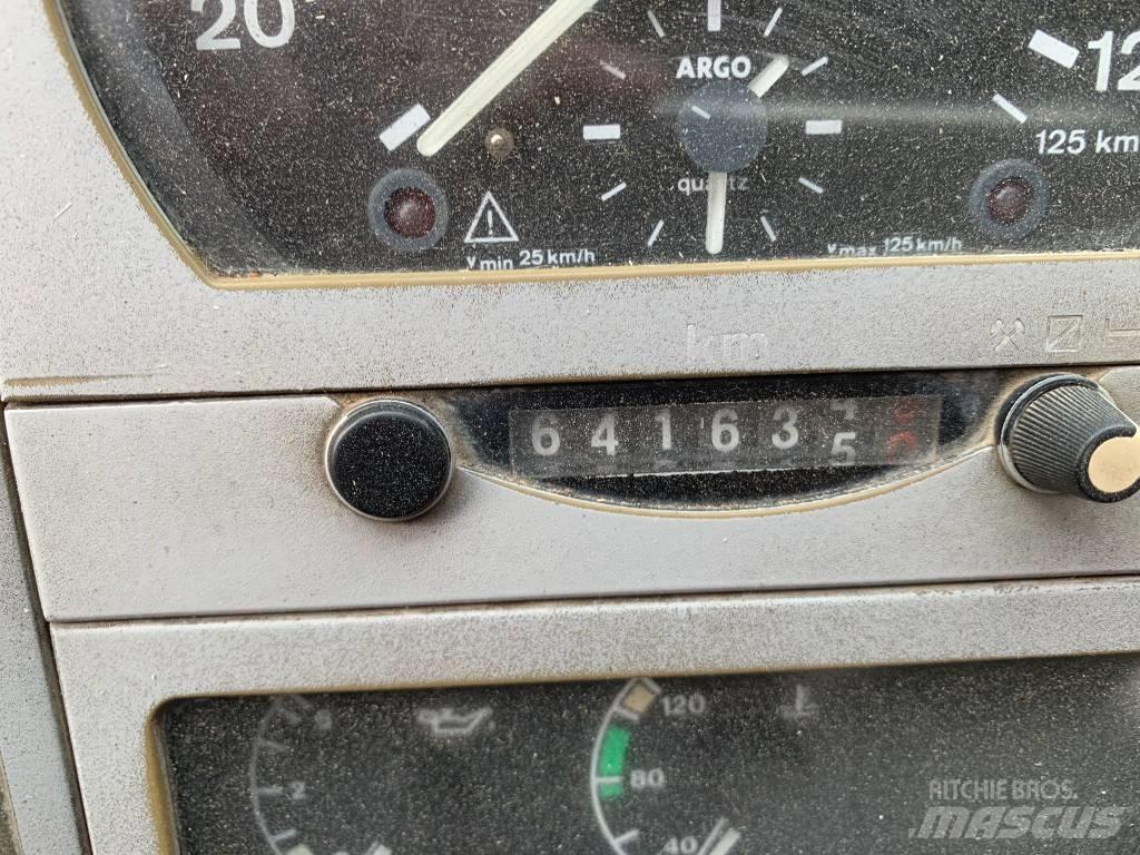 MAN 18.246 شاحنات قلابة