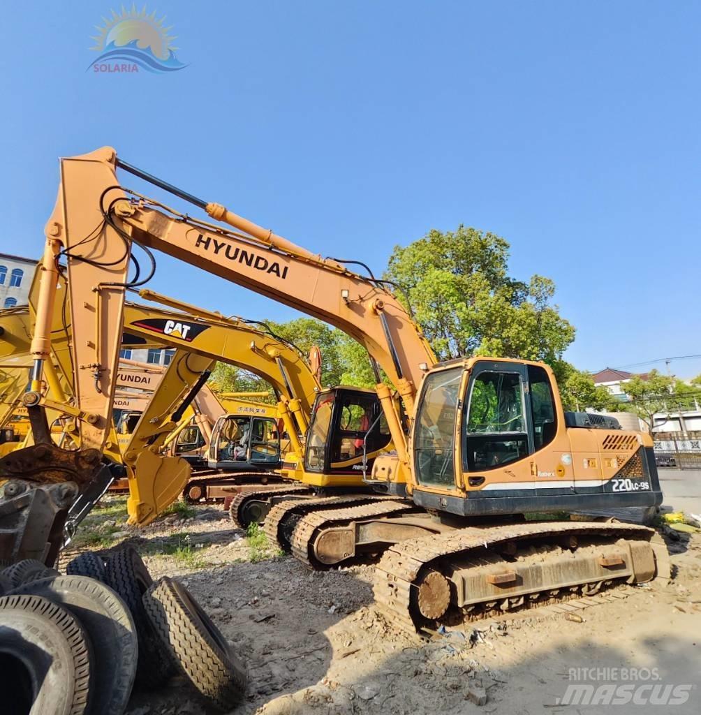 Hyundai R220LC-9S حفارات زحافة