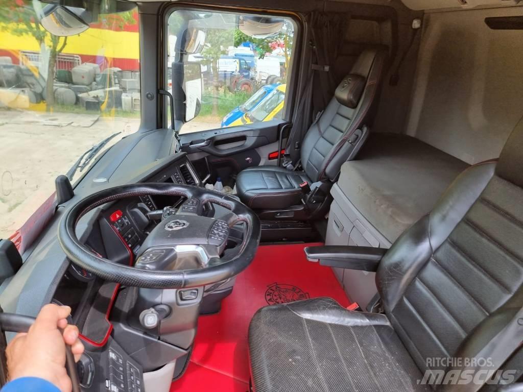 Scania S 580 6X2 وحدات الجر