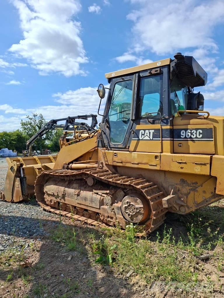 CAT 963 C لوادر زحافة