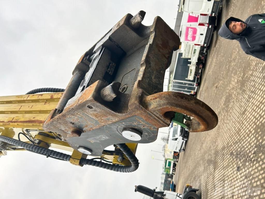 OilQuick qq 70/55 موصلات سريعة