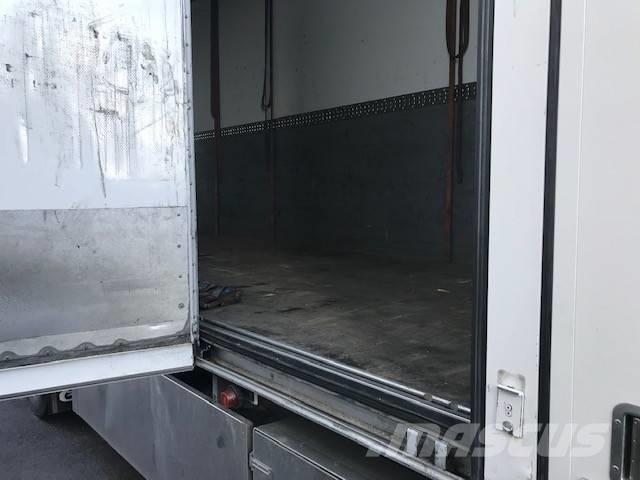 Ekeri S8-D مقطورات ذات هيكل صندوقي