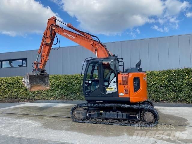 Hitachi 135US-6 حفارات زحافة