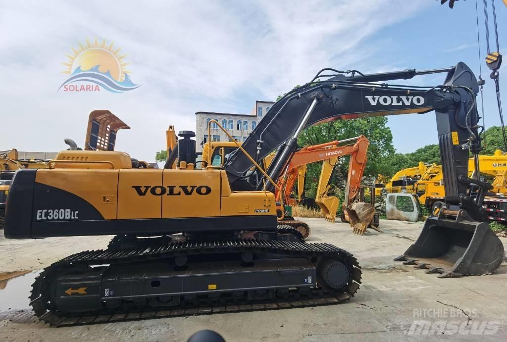 Volvo EC 360 B LC حفارات زحافة