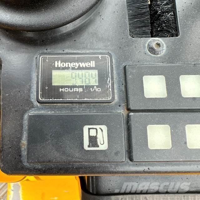 JCB MICRO 8008 حفارات صغيرة أقل من 7 طن (حفارات صغيرة)
