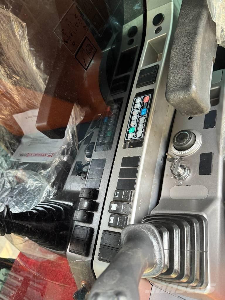 Doosan DX 225 حفارات زحافة