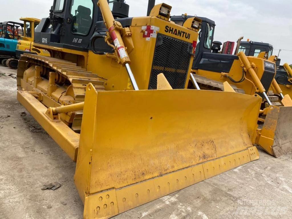 Shantui SD 16 بلدوزرات مجنزرة