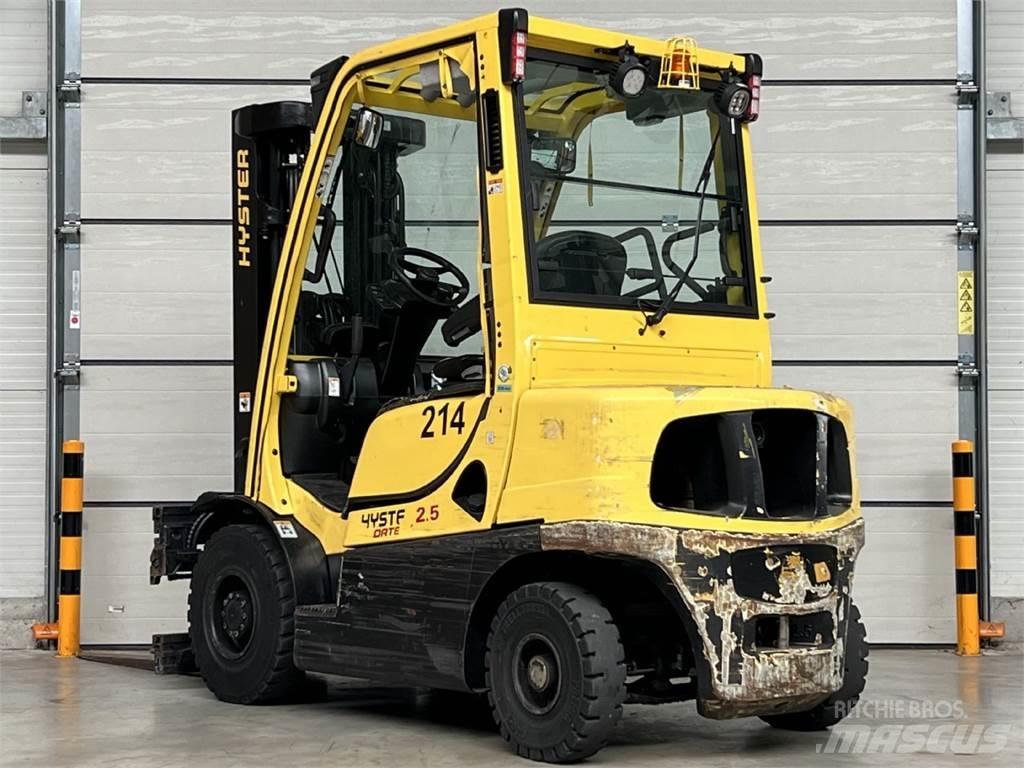 Hyster H2.5FT شاحنات الديزل