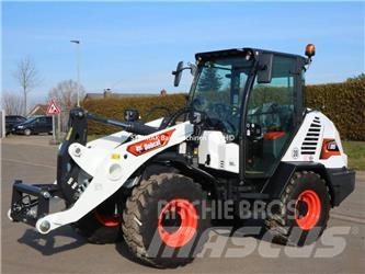 Bobcat L 85 لوادر بعجل