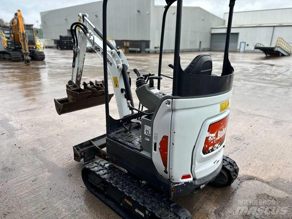 Bobcat E 17 حفارات صغيرة أقل من 7 طن (حفارات صغيرة)