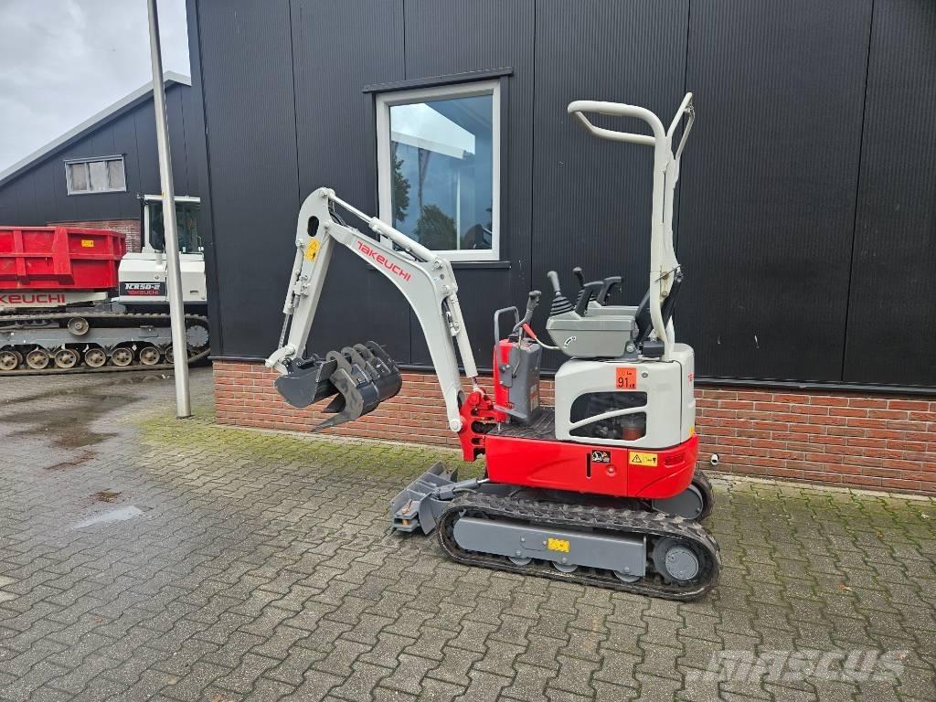Takeuchi TB 210 R حفارات صغيرة أقل من 7 طن (حفارات صغيرة)