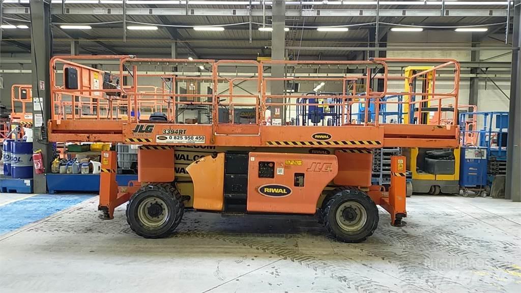 JLG 3394RT رافعات مقصية الشكل