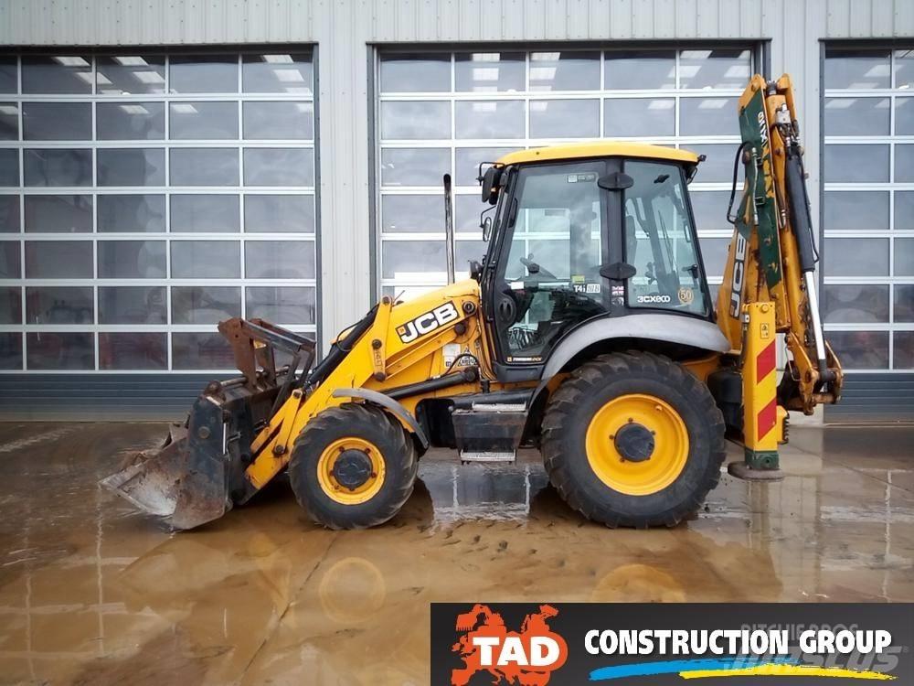 JCB 3 CX لوادر ذات جرافات عكسية