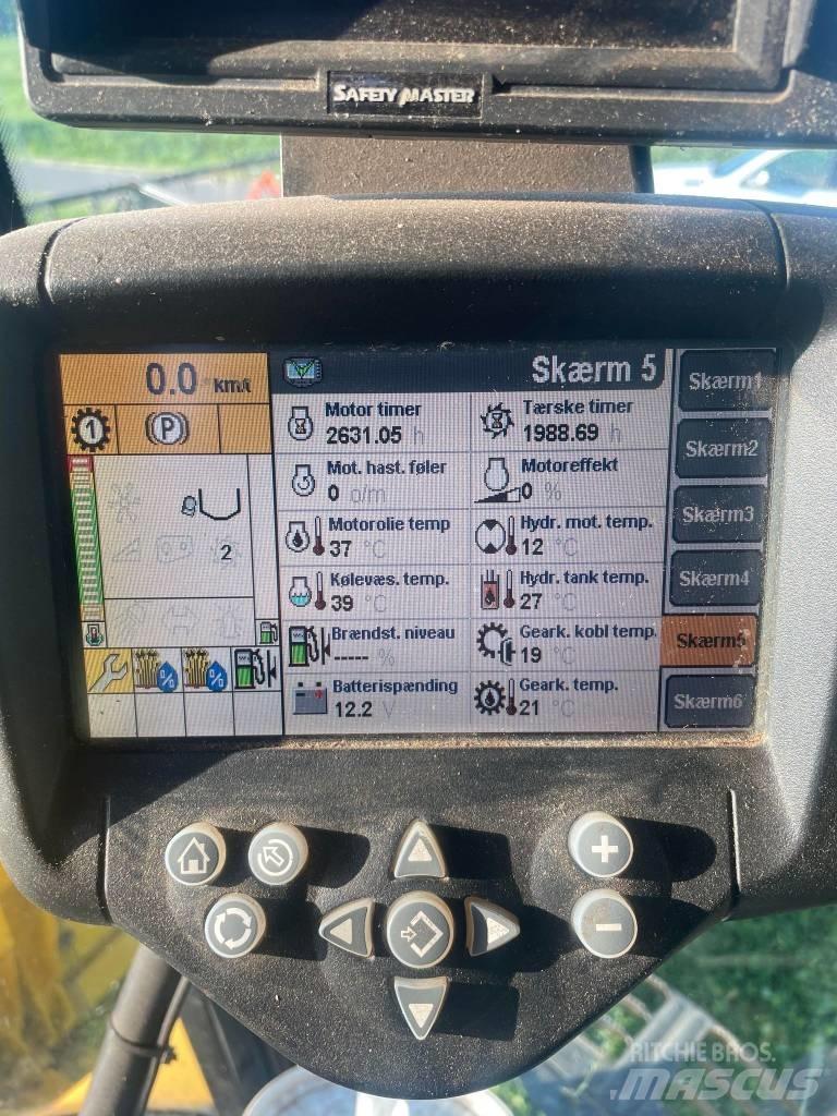 New Holland CX 8090 حصادات