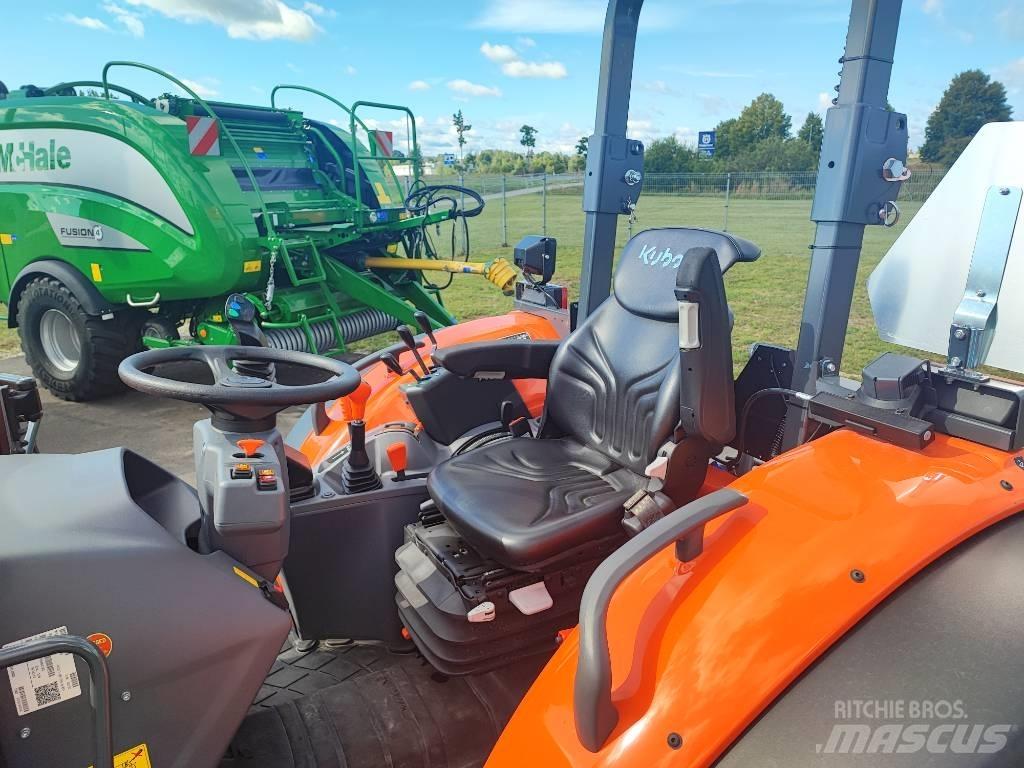 Kubota M4063 ROPS الجرارات