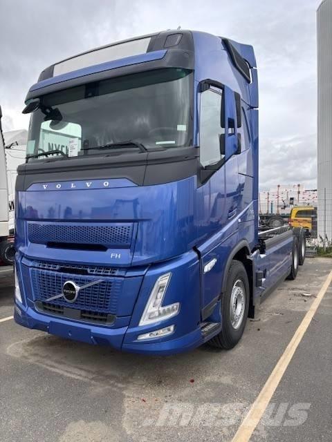 Volvo FH 540 AERO شاحنات بمقصورة وهيكل