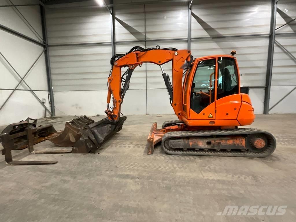 Mecalac 10 MCR حفارات زحافة