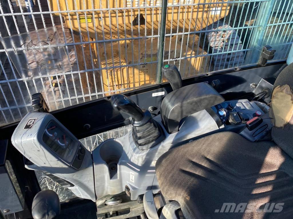 Kubota KX 018-4 حفارات صغيرة أقل من 7 طن (حفارات صغيرة)