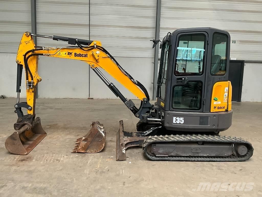 Bobcat E 35 حفارات صغيرة أقل من 7 طن (حفارات صغيرة)