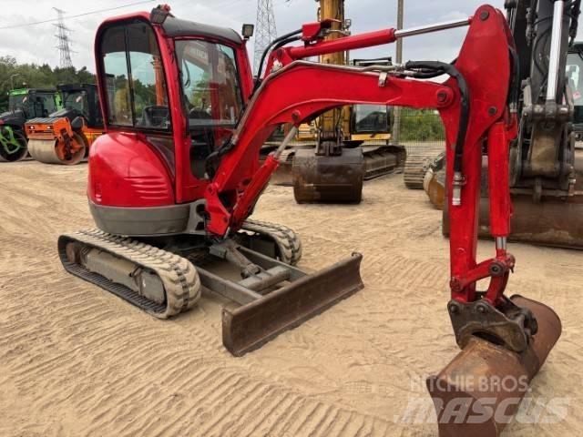 JCB 8025 حفارات صغيرة أقل من 7 طن (حفارات صغيرة)