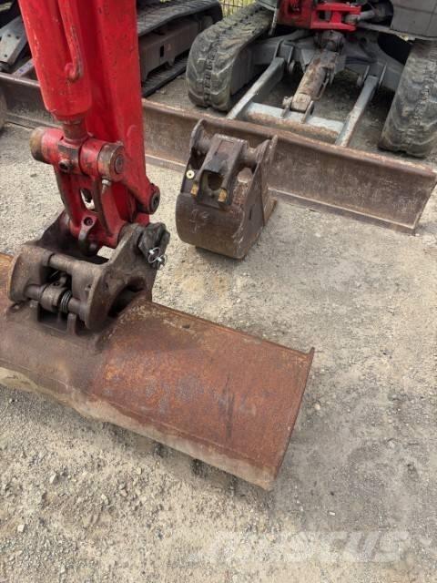JCB 8025 حفارات صغيرة أقل من 7 طن (حفارات صغيرة)