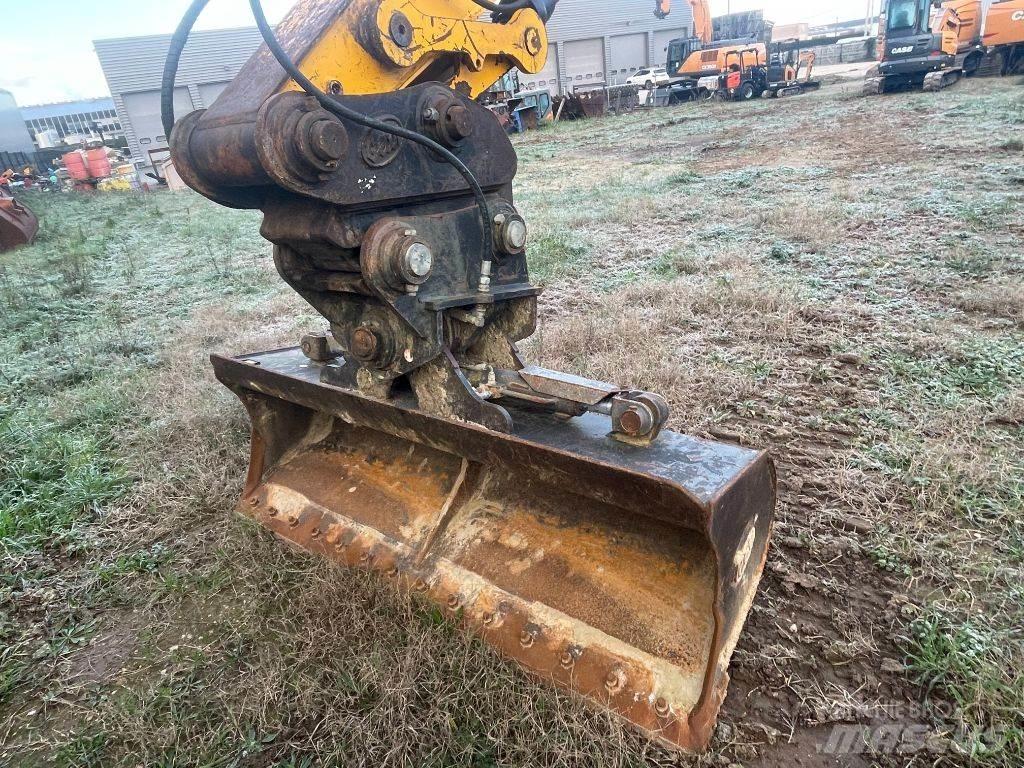 JCB JS 160 N LC حفارات زحافة