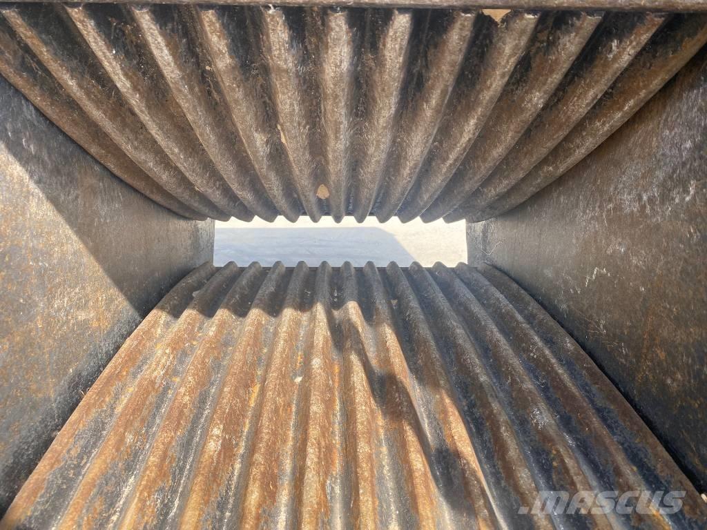 MB Crusher BF60.1 S4 ملحقات ومكونات أخرى