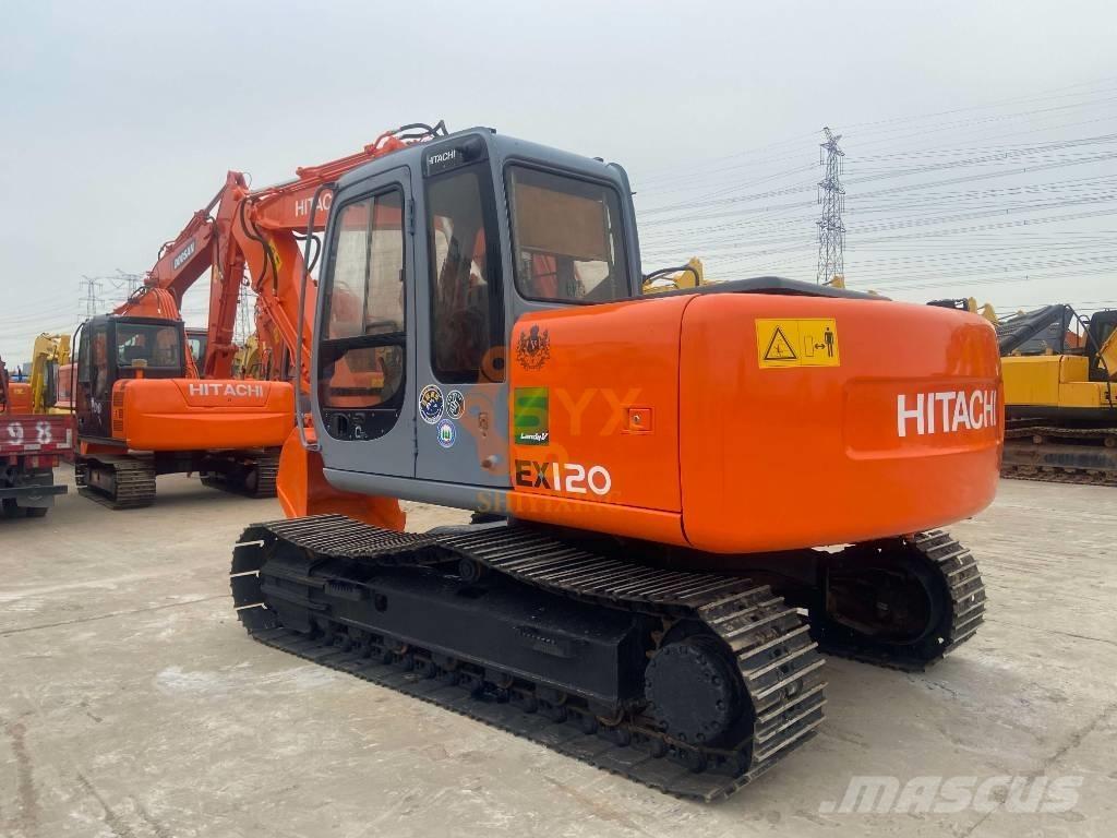 Hitachi EX 120 حفارات زحافة