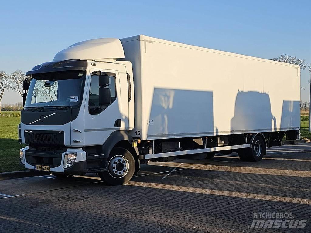 Volvo FL 250.12 شاحنات ذات هيكل صندوقي
