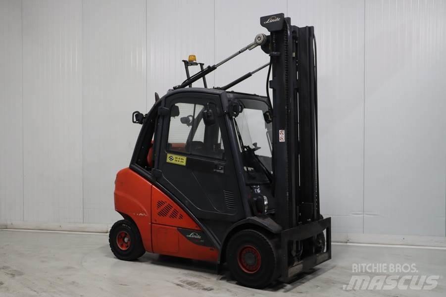 Linde H35T-02 شاحنات LPG