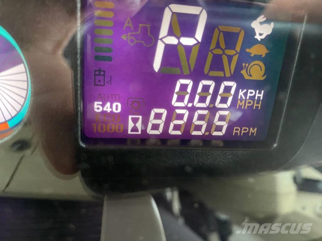 Massey Ferguson 7624 الجرارات