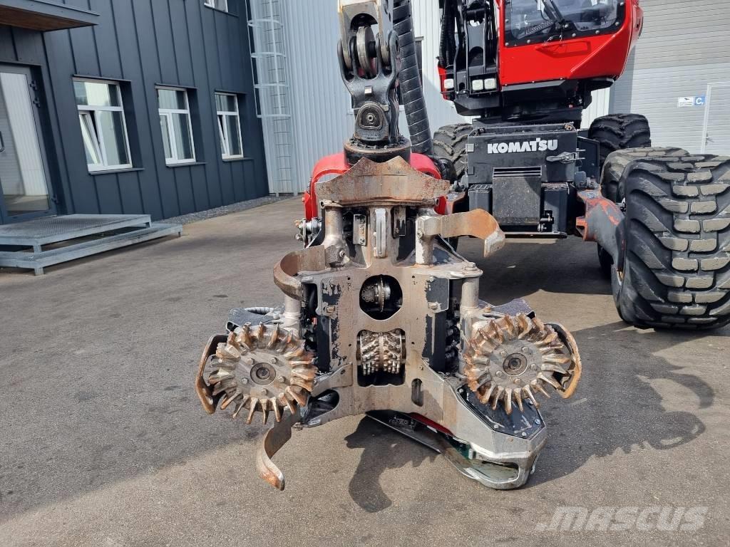 Komatsu 901 حصادات