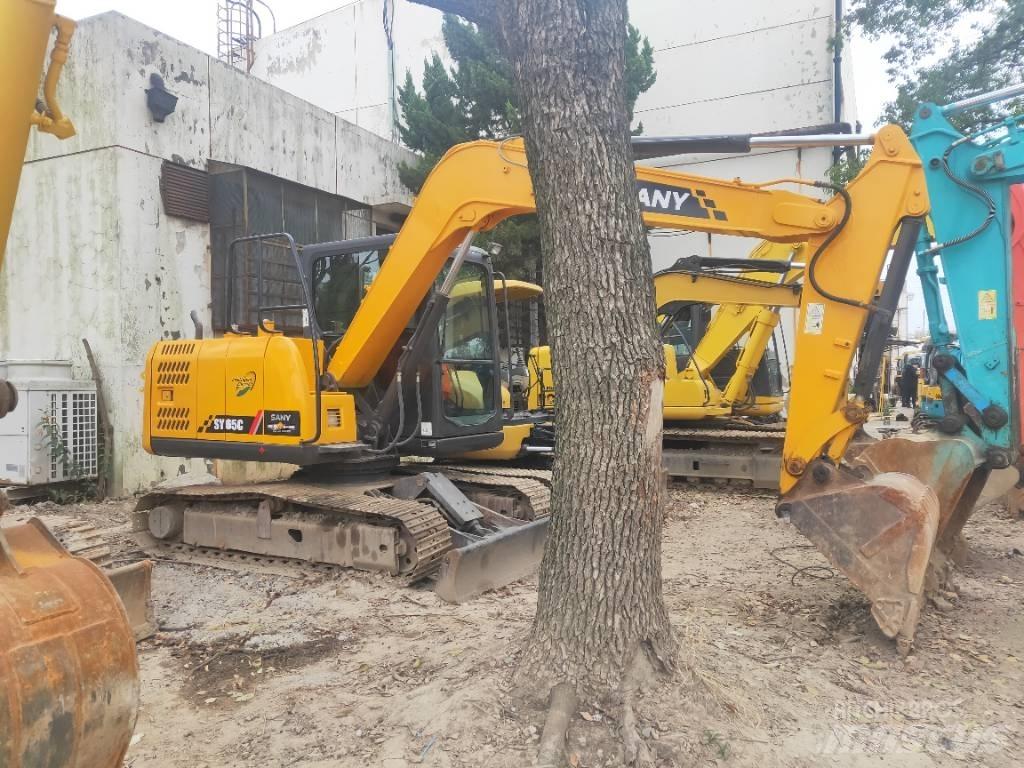 Sany SY 65 C حفارات زحافة